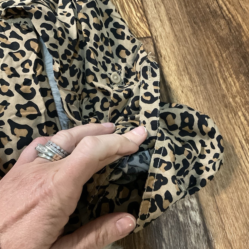Beach Lunch Lounge Leopard/Cheetah Print Button Front Top Size X-Large Blouse - Picture 8 of 11